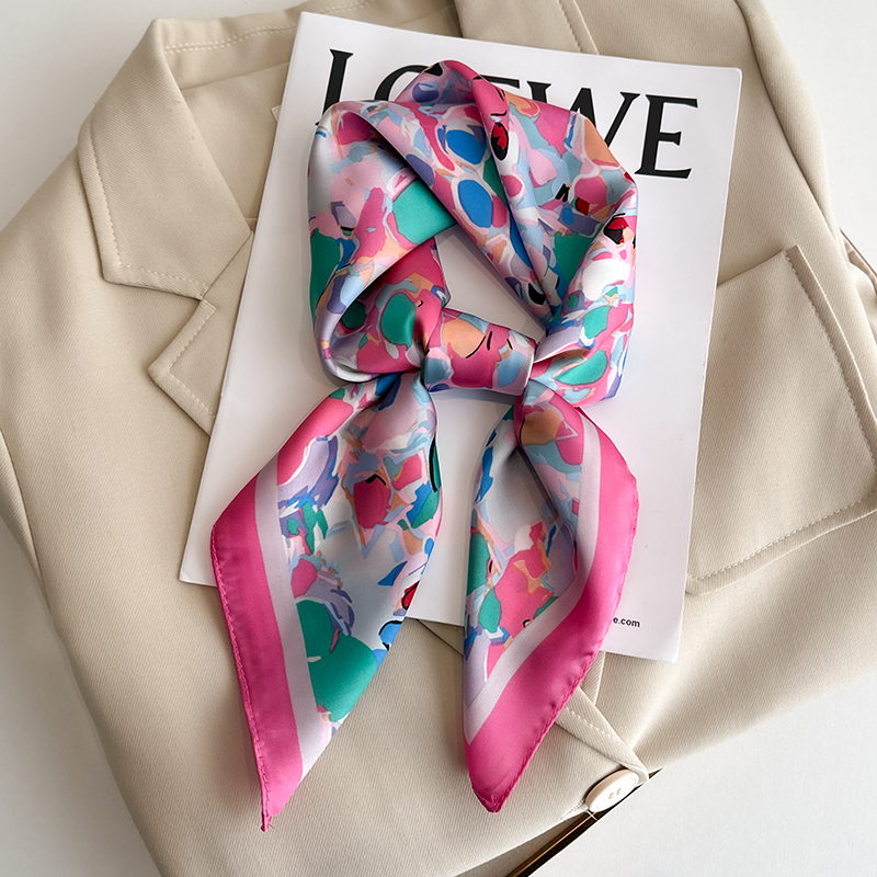 Luxury Floral Print Square Sil - Luxury Bags In China ulasan dan harga
