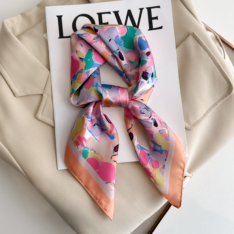 Luxury Floral Print Square Sil - Luxury Bags In China ulasan dan harga
