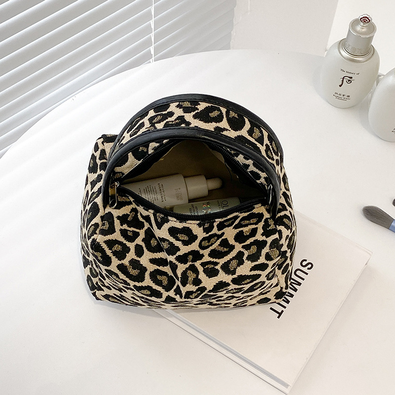 Leopard Makeup Bag Luxury  Lar - Luxury Bags Consignment ulasan dan harga