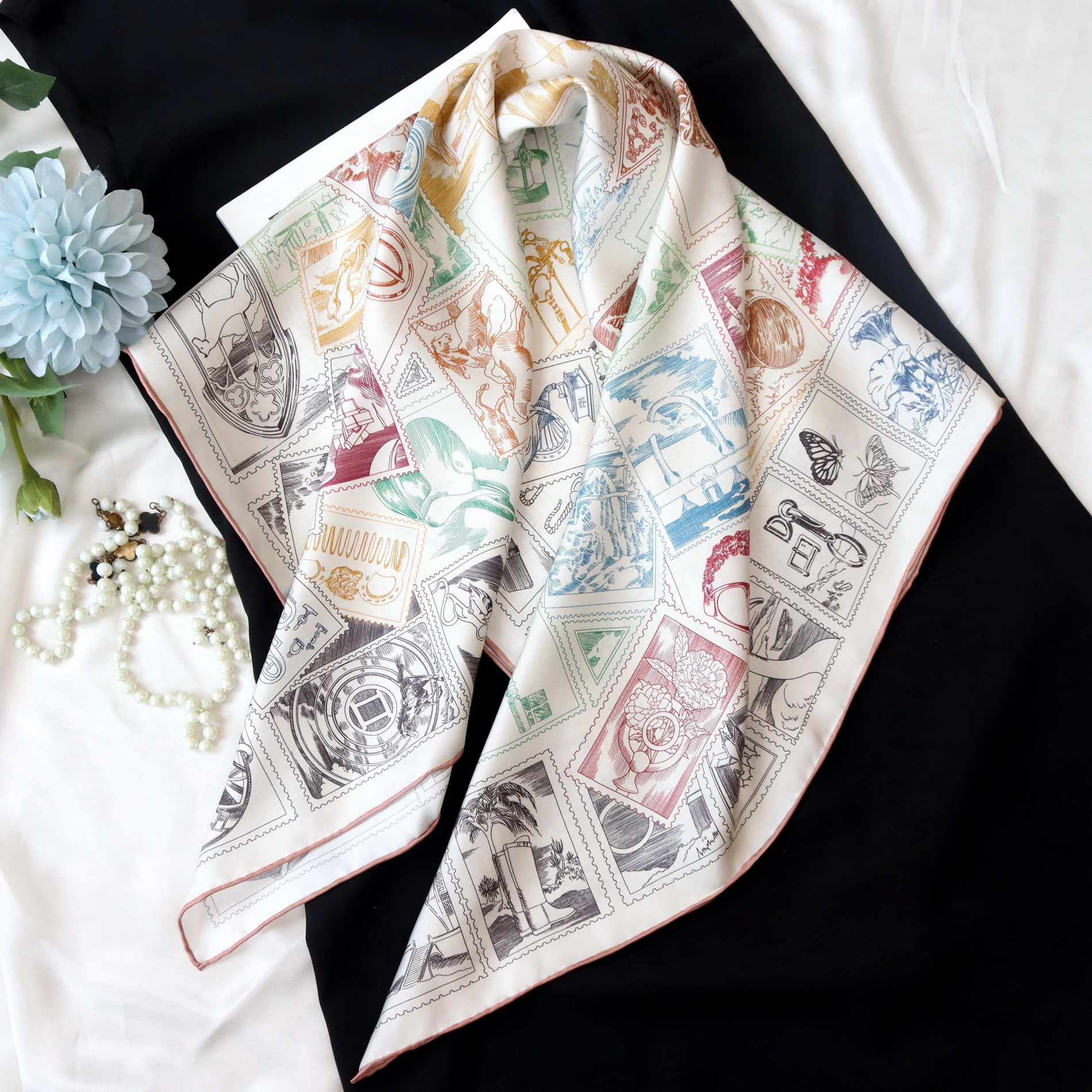 90CM Silk Scarf Luxury Twill B - Luxury Bags Hong Kong ulasan dan harga