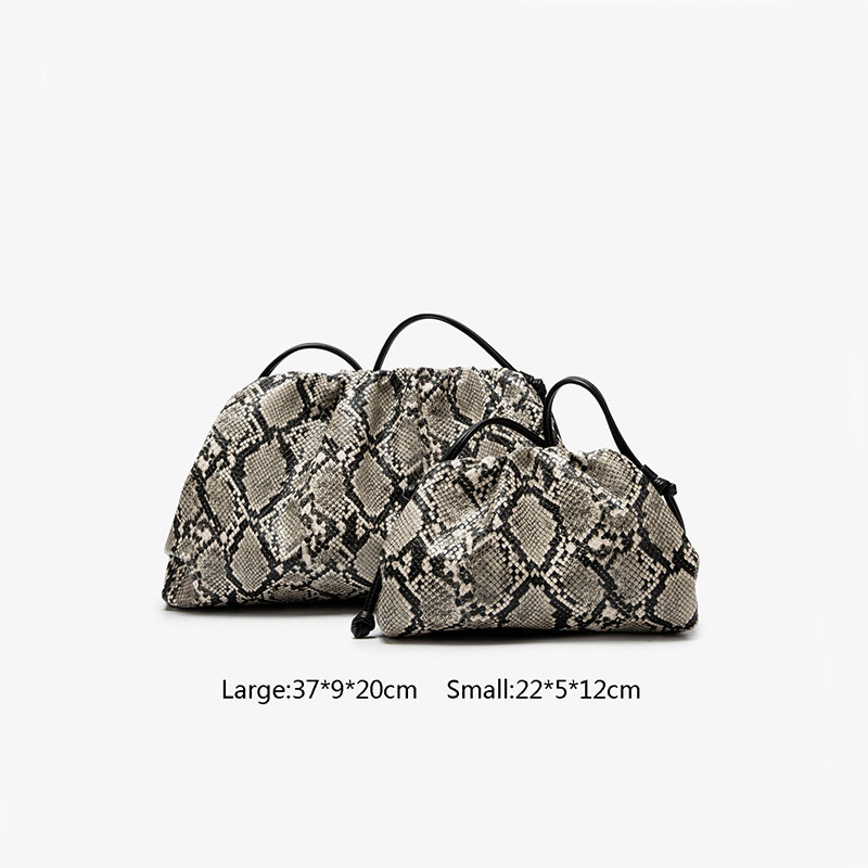 Ruched Serpentine Dumpling Bag - Luxury Bags Consignment ulasan dan harga